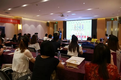 【長(zhǎng)沙美萊植發(fā)】12月22日發(fā)友答謝會(huì) 恭候您的光臨