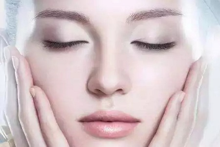 水光的效果？讓你素顏也美麗~