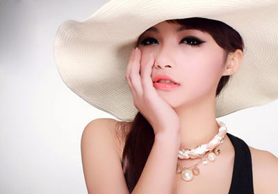 <a href='/km' target='_blank'><u>昆明整形</u></a>美容價(jià)格高嗎？